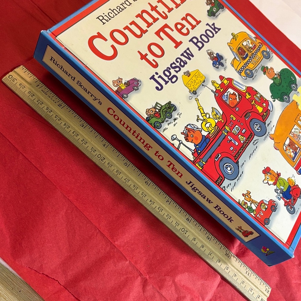 Richard Scarry’s Counting to Ten Jigsaw Puzzle Book 6 48-Piece Puzzles - Picture 11 of 14